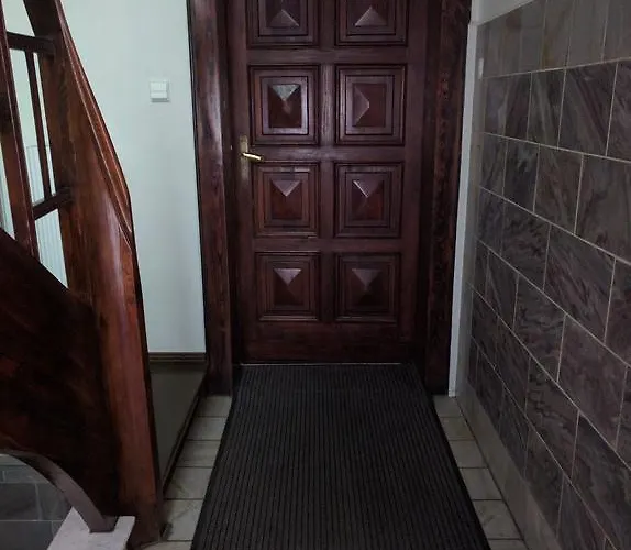 بيت شباب Drzymaly بوزنان