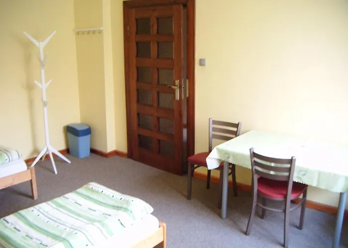 بيت شباب Drzymaly بوزنان